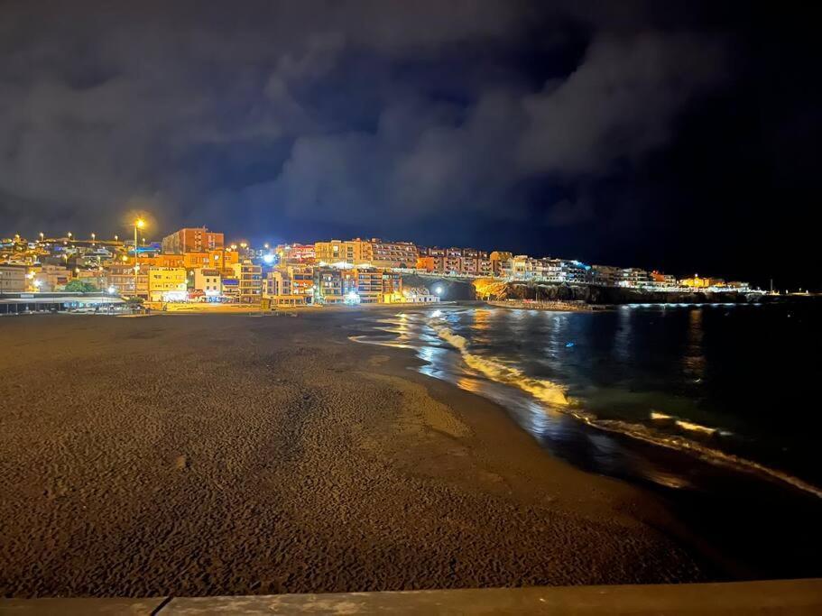 Pieds Dans L'Eau - Vue Sur Mer - Playa De Melenara Dış mekan fotoğraf